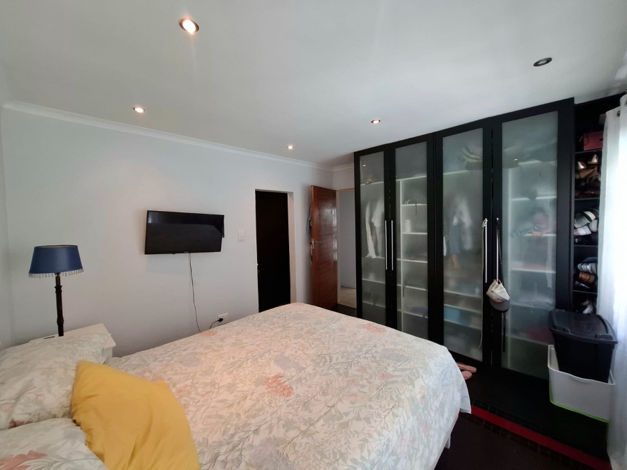 To Let 2 Bedroom Property for Rent in Table View Western Cape